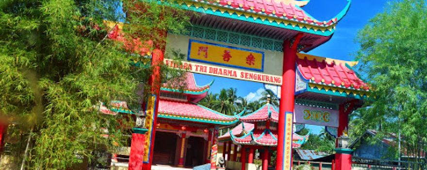 宮聖三 / Vihara Tri Dharma Sengkubang