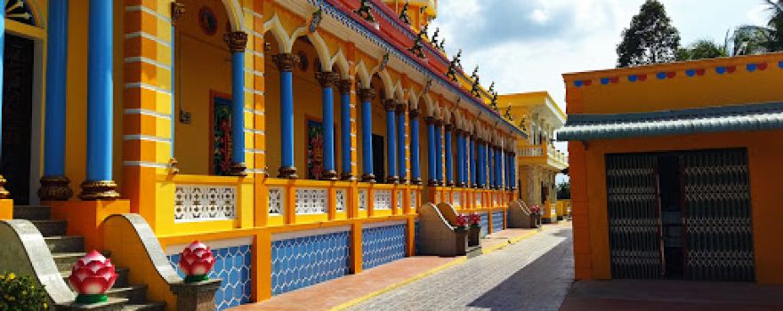 Hieu-Phung Cao Dai Temple