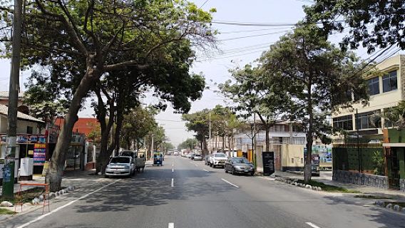 Plaza Principal de Chaclacayo