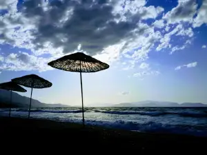 Güzelcamlı Venüs plajı Kuşadası