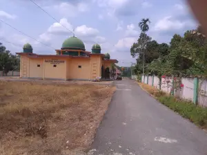 Baitul Hasanah Mosque