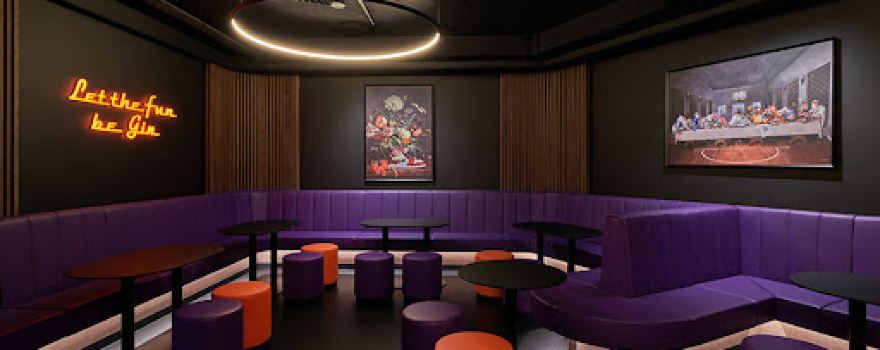 Moon Bar & Disco
