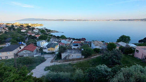 tatlısu büyük bakraç halk plajı