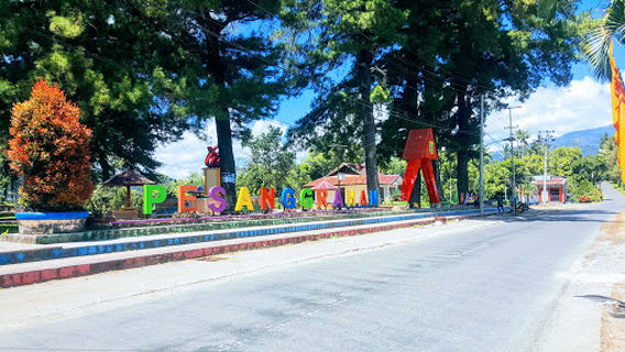 Taman Segita Pinus Pesanggrahan Manipi