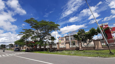 Gedung Eme Neme Yauware