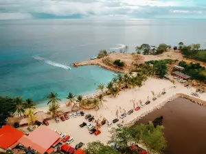 Pantai Batubuaya