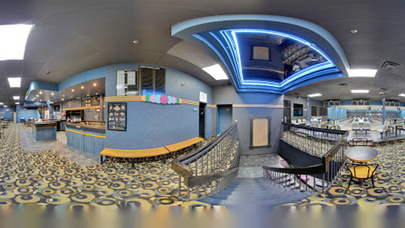 Club 300 Longueuil Bowling Quilles & Karaoké