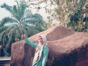 Air Terjun Batu Bekinyau