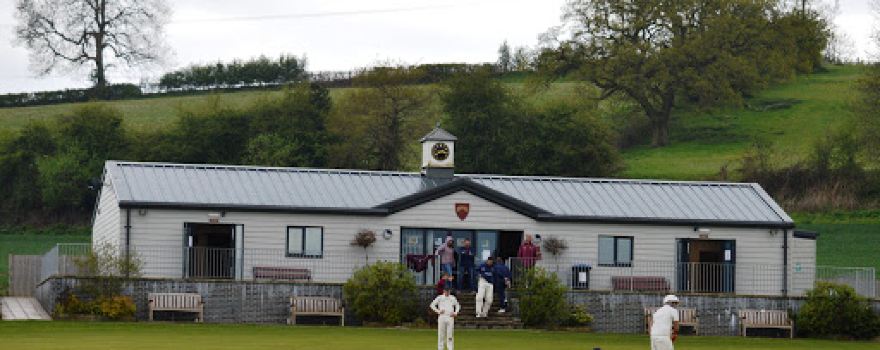 Clifton Cricket Club (Ashbourne Derbyshire)