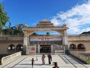 チャムンダ・デビ・テンプル, パダー