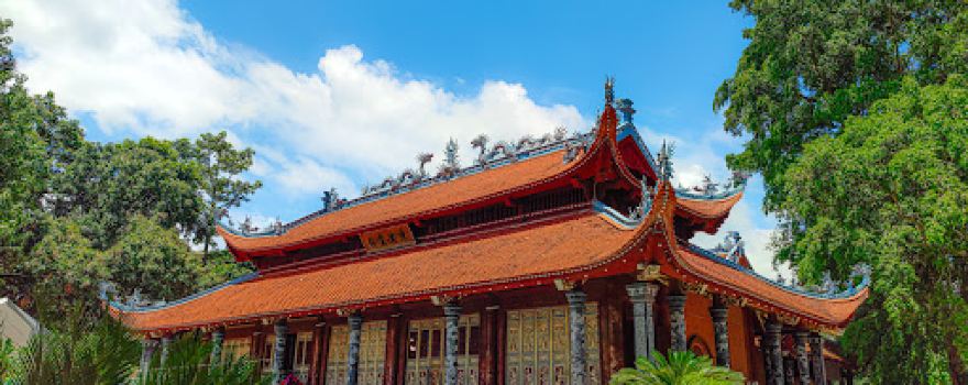 Đền Mẫu Đông Cuông