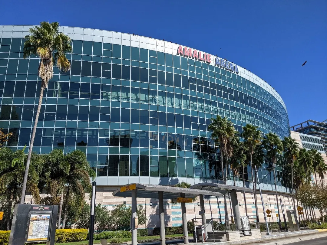 2_Benchmark International Arena