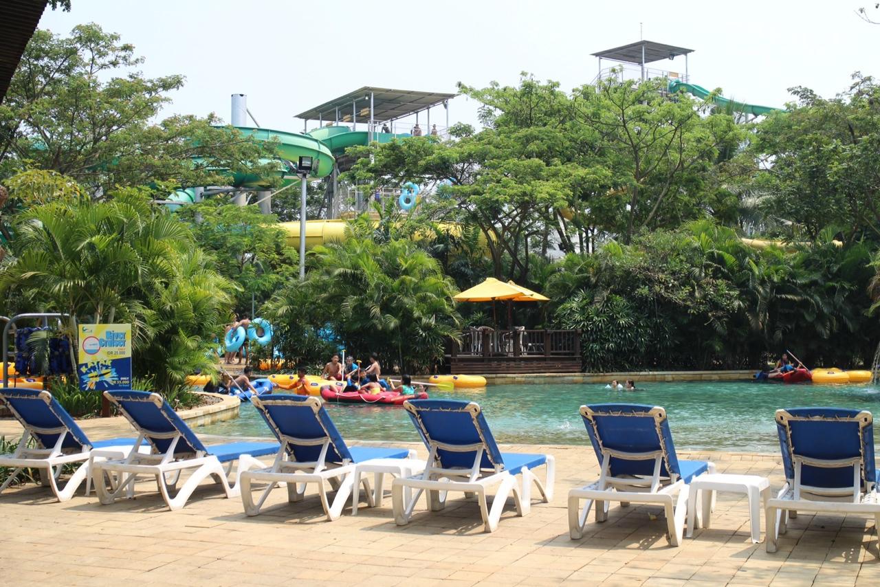 Waterbom Pantai Indah Kapuk