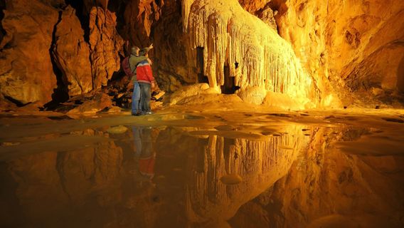 Grotte de Lombrives
