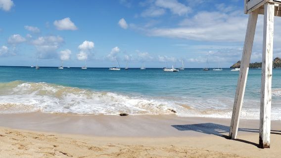 Reduit Beach