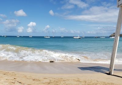 Reduit Beach