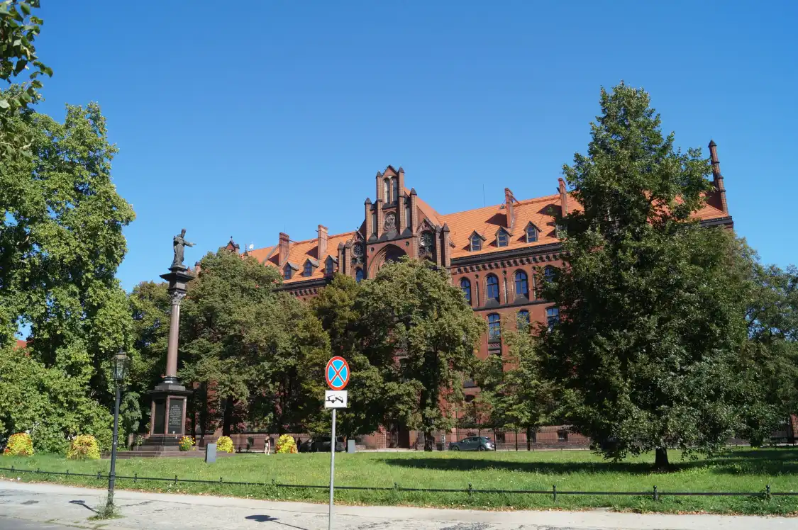 Hotels near Ostrow Tumski - (Cathedral Island)