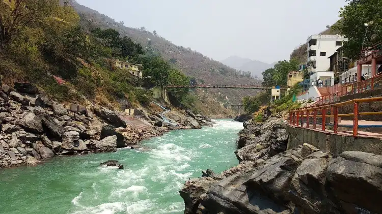 Hotels in Devaprayag