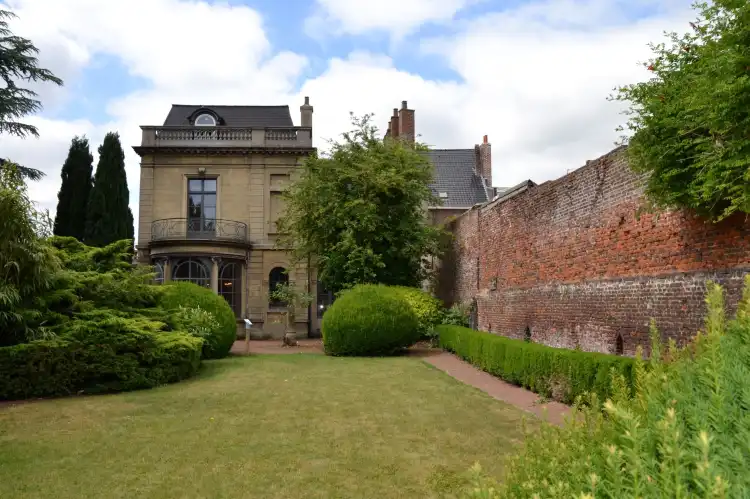 Hotels in Orchies