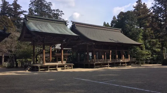 猿投神社