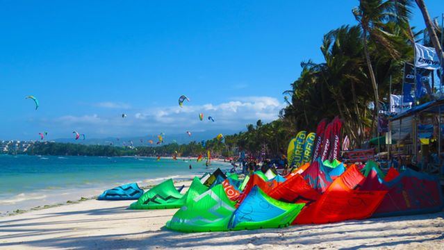 Bolabog Beach KiteBoarding