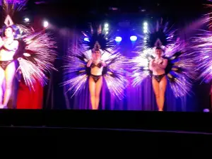 Cabaret La Plume Rouge