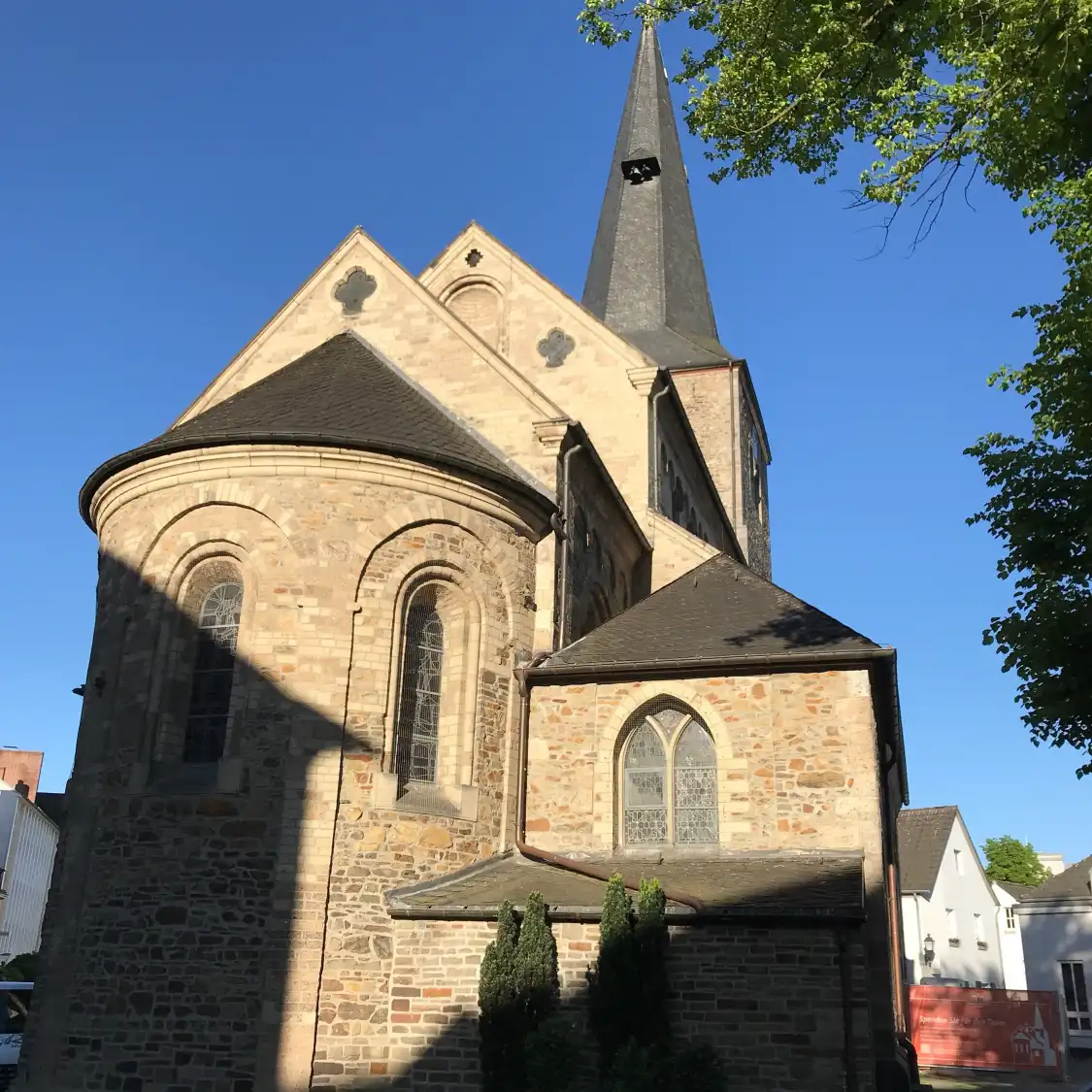 Hotels near Reformationskirche Hilden