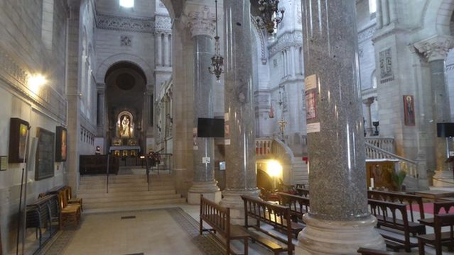 Collegiale Saint Martin et Tour Charlemagne