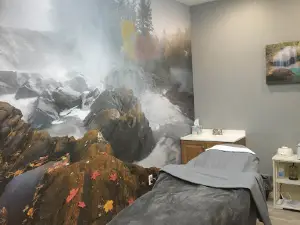 J Sterling's Wellness Spa - Clermont