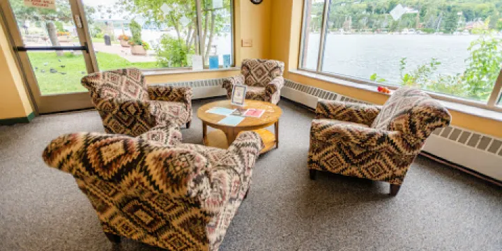 Portage Lake District Library