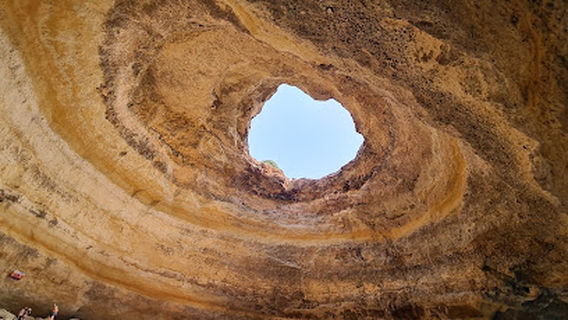 Birds Cave