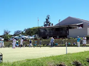 Kaysers Beach Social Club
