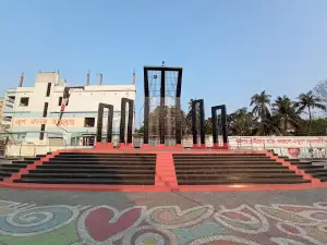 Shohid Muktijodhdha Sritisoudho Park Jame Mosjid
