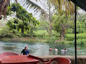 Balneario El Zetal