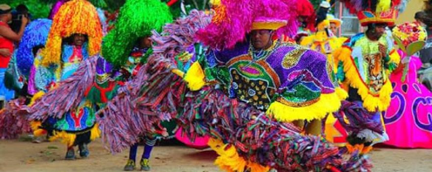 Maracatu Onça Dourada