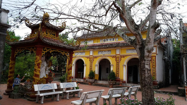 Sân vận động Quan Lạn