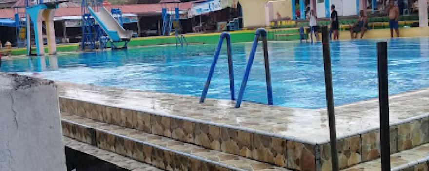 Pemandian kolam renang batang tabik