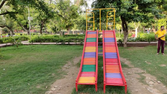mahaveer park