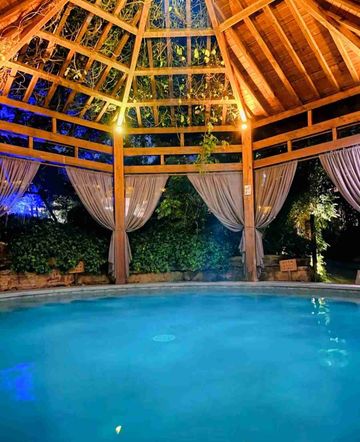 Baye 3000m Hot Spring