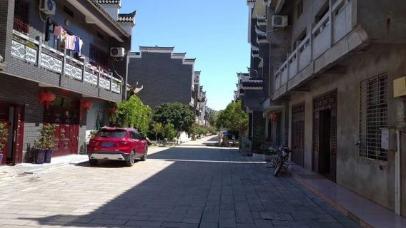 Qingjiang Ancient Town (formerly Hongchun Folk Culture Village)