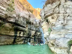 Wadi Arugot