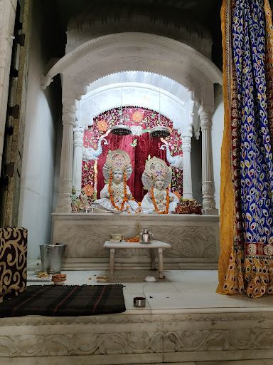 Shri Ram Janki Mandir