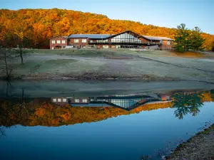 Fore Honor Golf & Event Center And Foundation