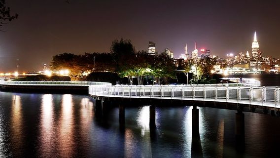 Hudson River Waterfront Walkway