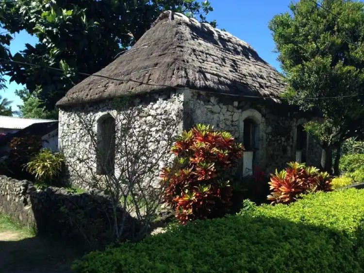 Hotels near Batan Island