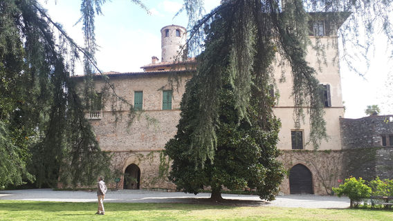 Castello della Manta