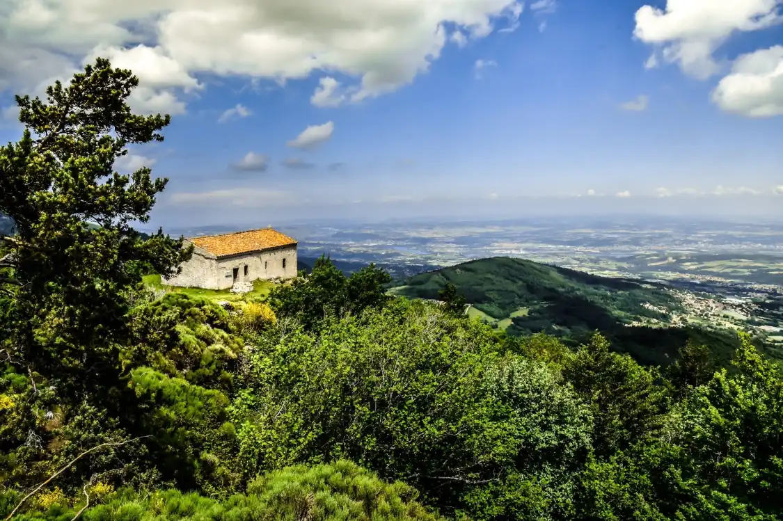 Hôtels à proximité de : Parc Naturel Régional du Pilat