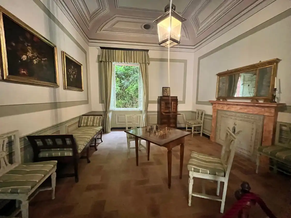 Hotels near Casa Leopardi