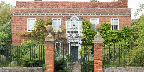 Docwra's Manor Garden