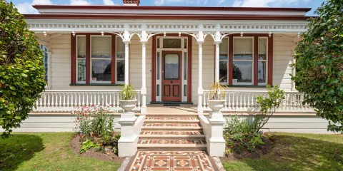 Brain Watkins House & Museum